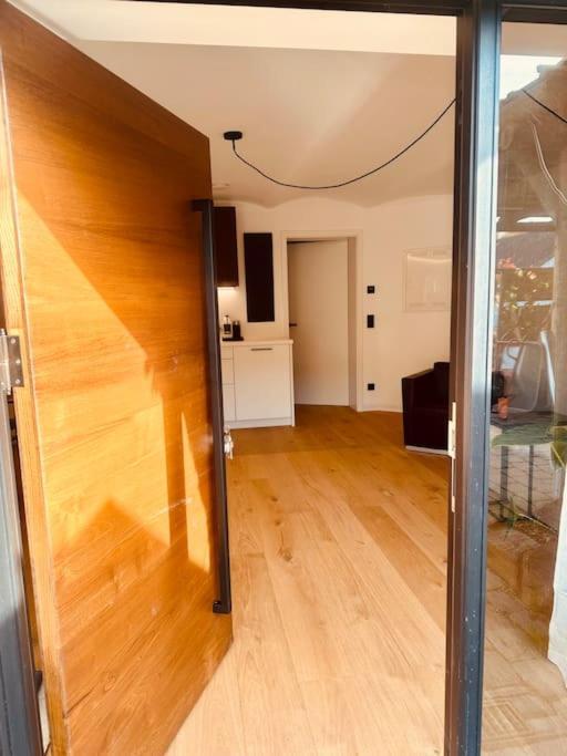 2 Zimmer Apartment Sindelfingen Boeblingen Calw Aidlingen Ngoại thất bức ảnh