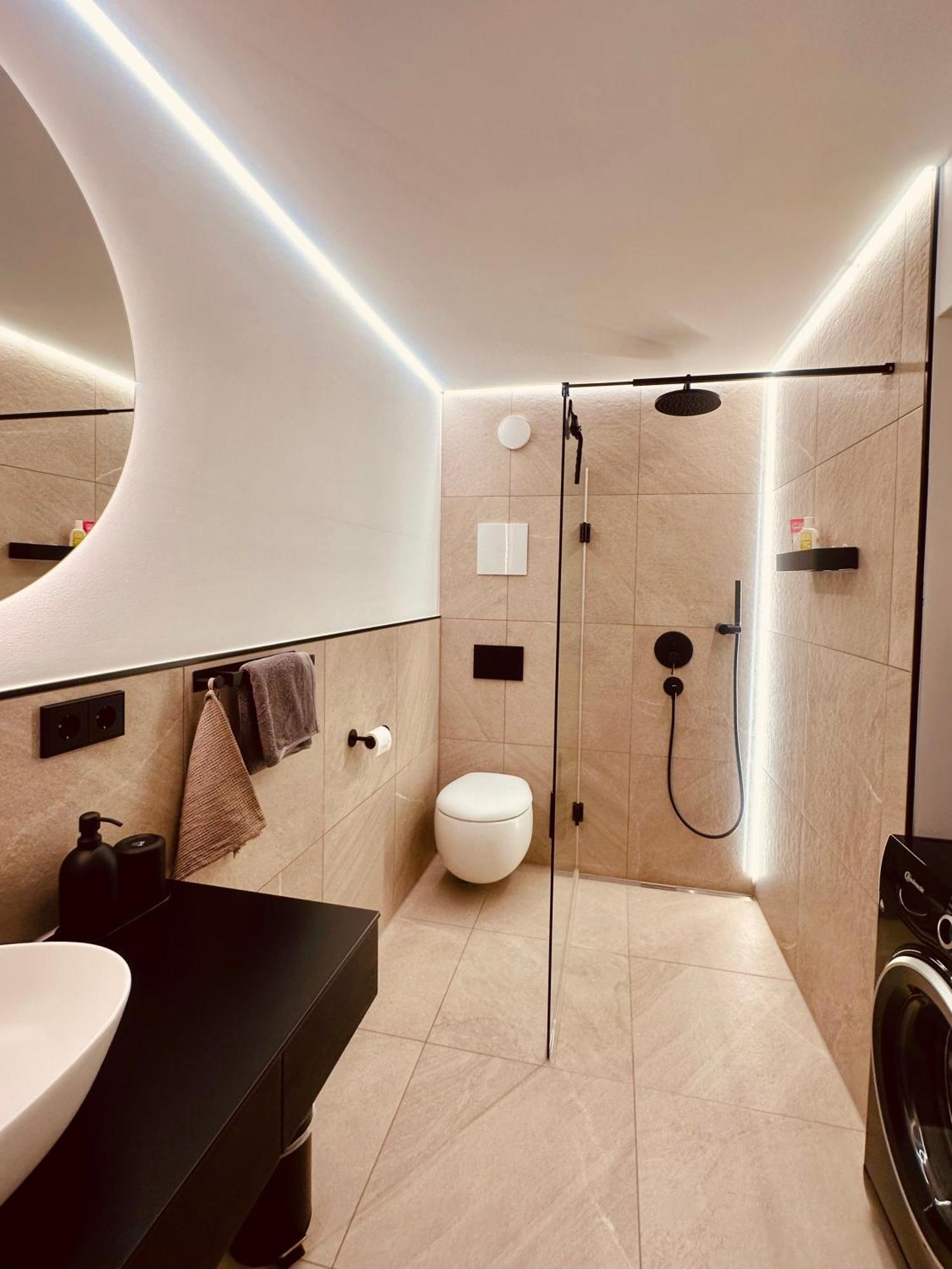 2 Zimmer Apartment Sindelfingen Boeblingen Calw Aidlingen Ngoại thất bức ảnh